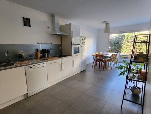 Maison à louer 598 € 4 pièces 3 chambres 81 m² Plume la Poule-Pacaris Talence 33400