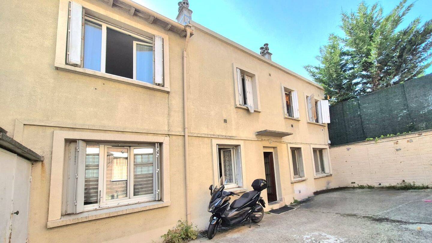 Appartement 1 pièce 31 m² · à Gennevilliers · 30,9 m² · 125 000 €