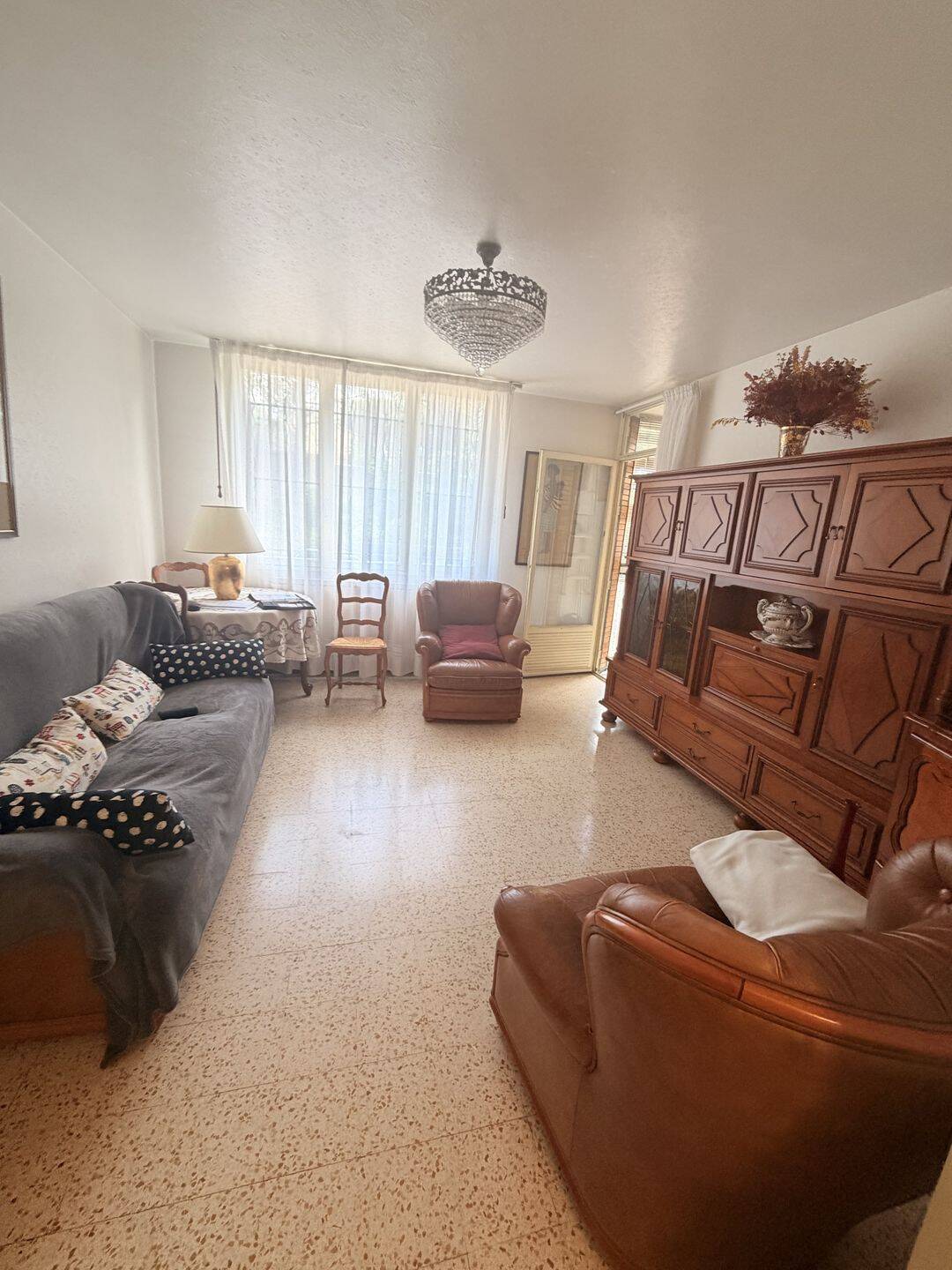 Appartement 3 pièces 62 m² · à Nîmes · 62 m² · 58 300 €