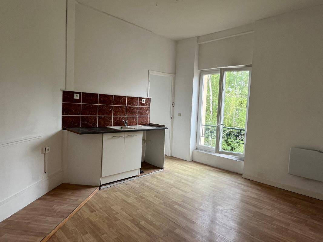 Appartement 4 pièces 95 m² · à Reims · 94,8 m² · 750 €