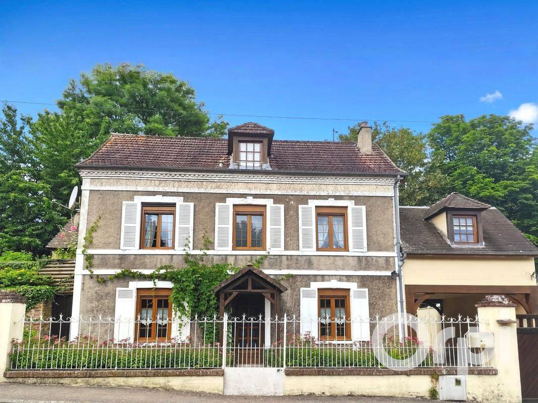 Maison 6 pièces 140 m² · à Gisors · 140,3 m² · 269 000 €