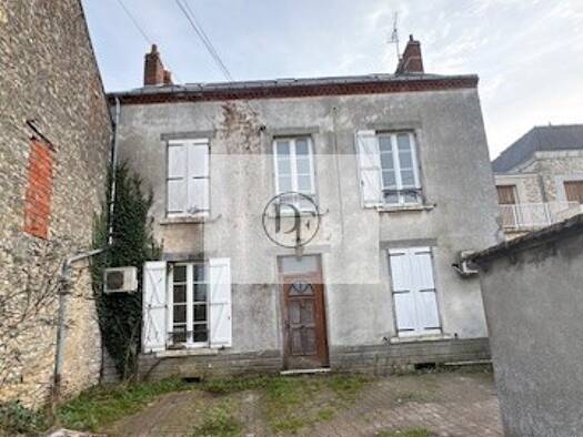 Appartement à vendre 82 000 € 5 pièces 3 chambres 125 m² RDC Pithiviers 45300