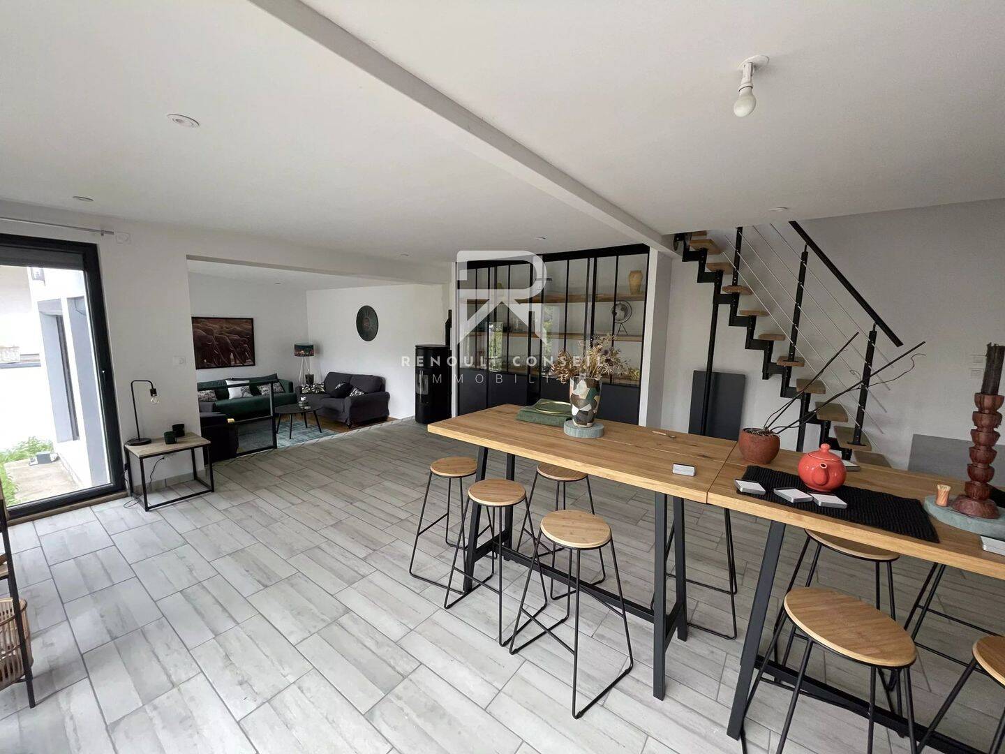 Maison 1 pièce 136 m² · à Bois-Guillaume · 136 m² · 375 500 €