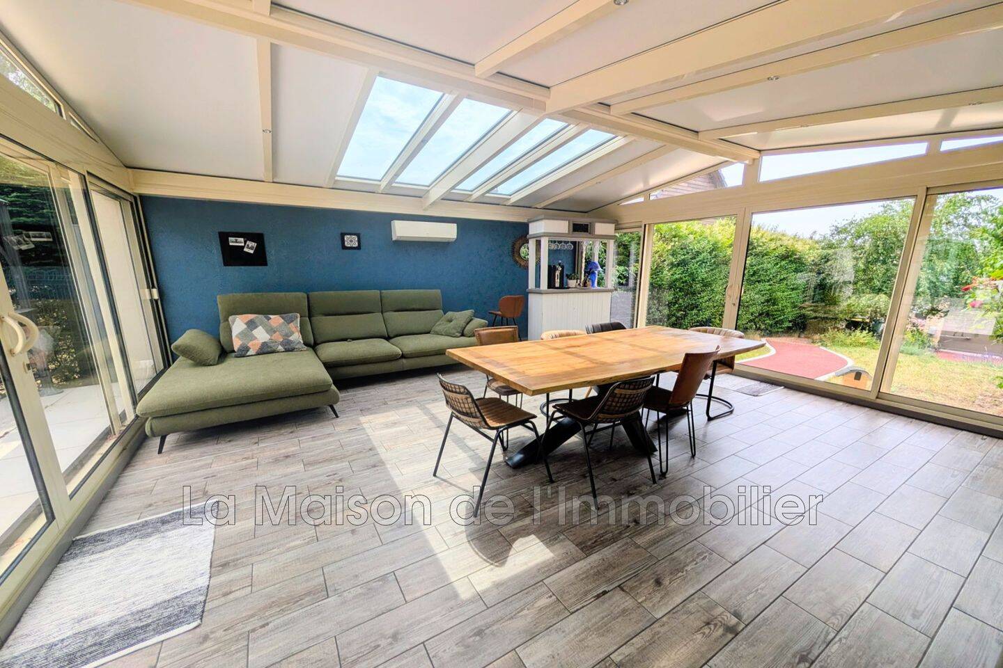 Maison 7 pièces 168 m² · à Pont-de-l'Arche · 168 m² · 399 000 €