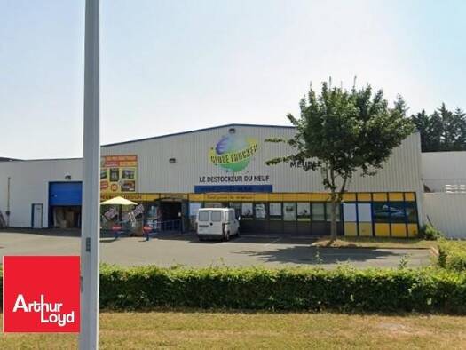 Local commercial à louer 10 834 € 1 536 m² de surface de vente Chartres 28000