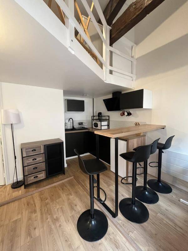 Appartement 1 pièce 21 m² · à Bordeaux · 21 m² · 730 €/mois