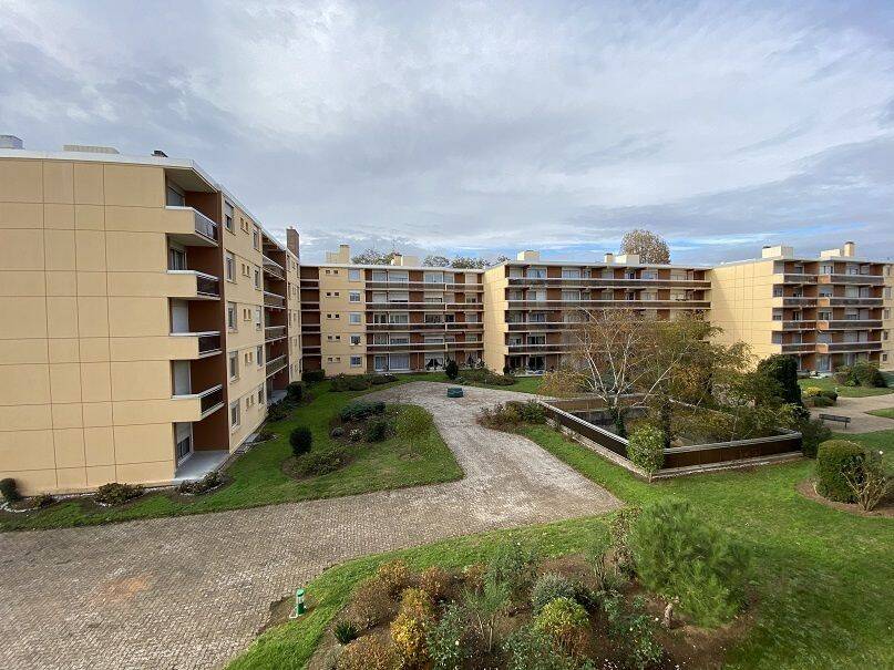 Appartement 3 pièces 69 m² · à Dreux · 68,8 m² · 137 500 €