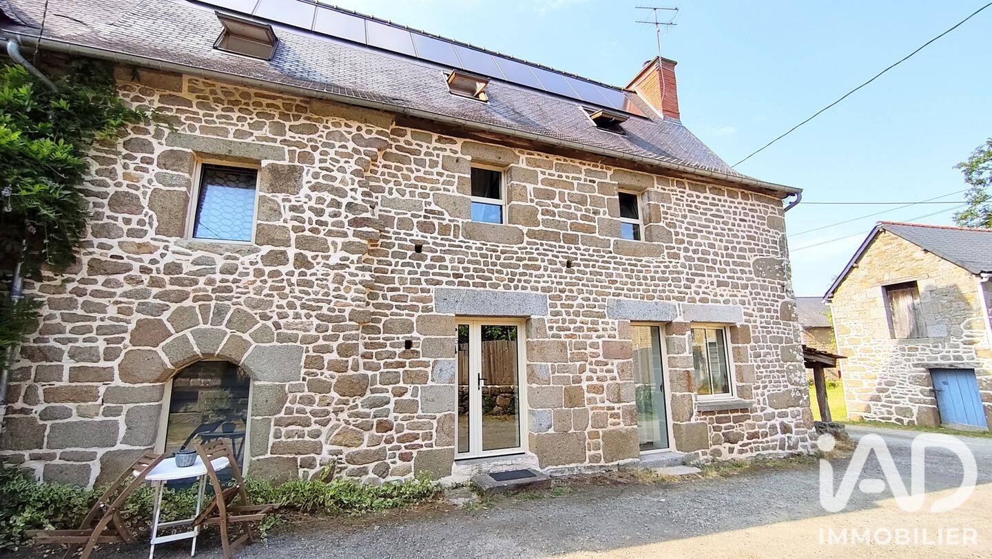 Maison 6 pièces 127 m² · à Saint-Ouen-des-Alleux · 127,3 m² · 259 000 €