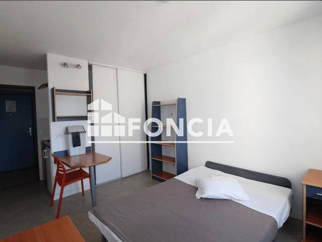 Appartement 1 pièce 19 m² · à Fontaine · 18,7 m² · 413 €
