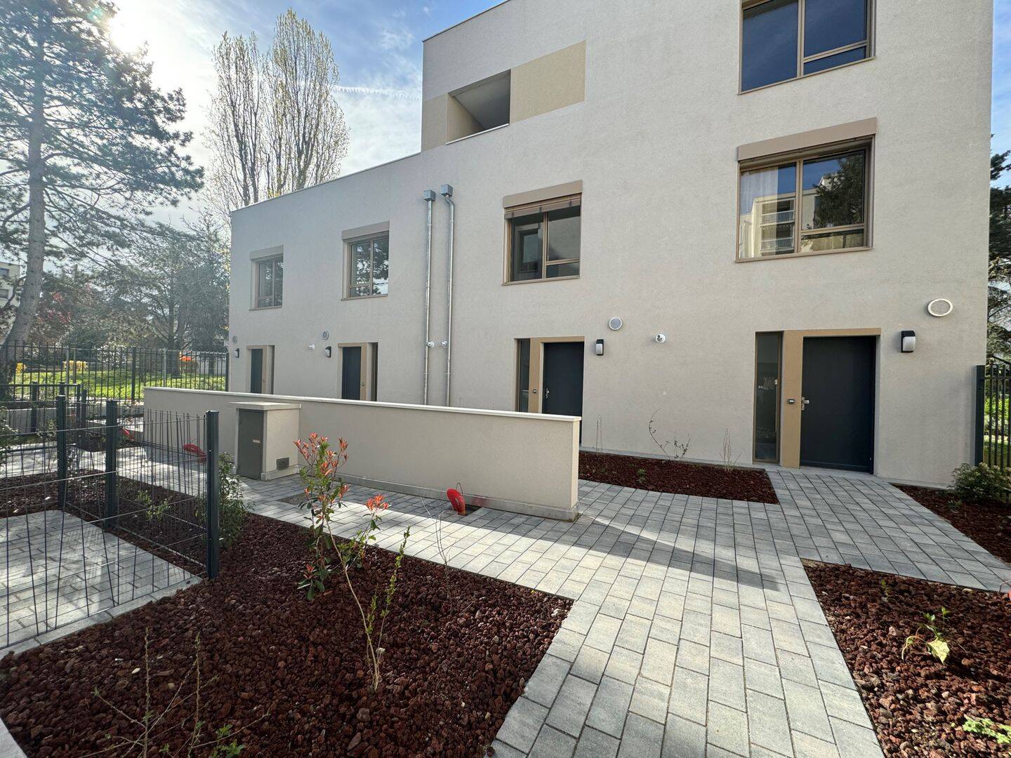 Appartement 4 pièces 95 m² · à Lyon 5ème Arrondissement · 94,8 m² · 1 680 €/mois