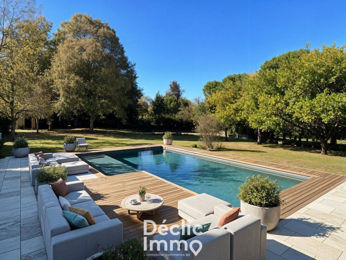 Maison 6 pièces 165 m² · à Carignan-de-Bordeaux · 165 m² · 450 000 €