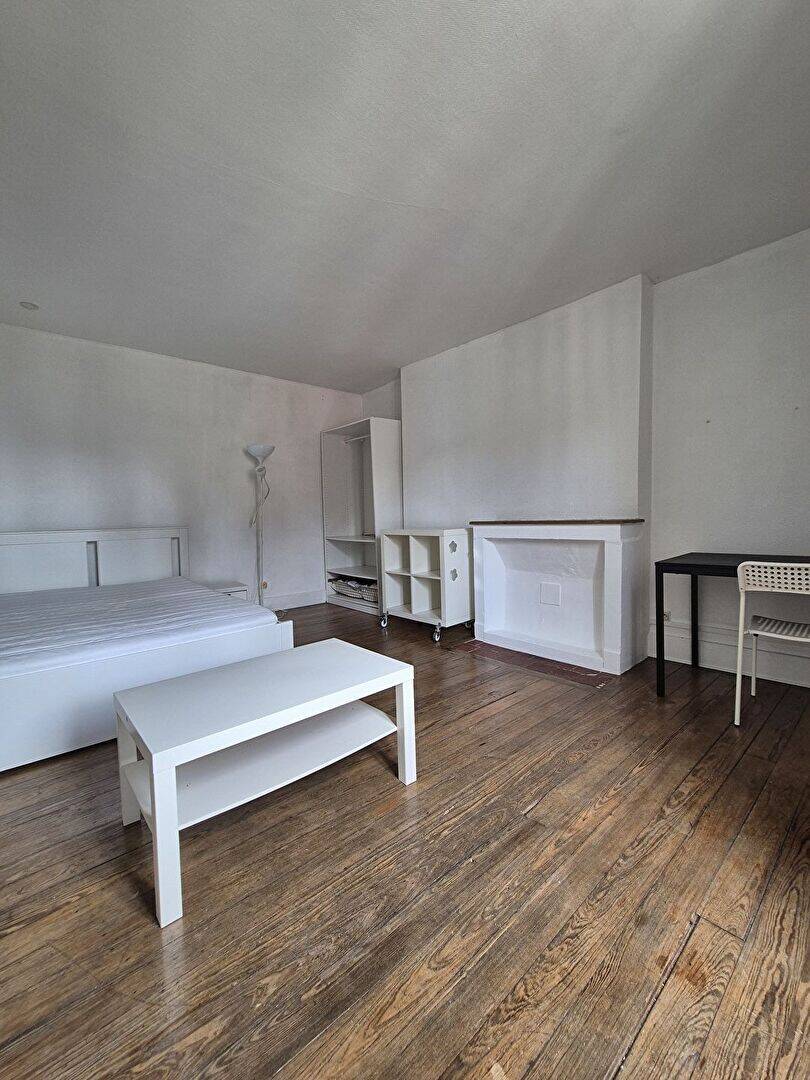 Appartement 1 pièce 27 m² · à Dijon · 26,7 m² · 85 000 €