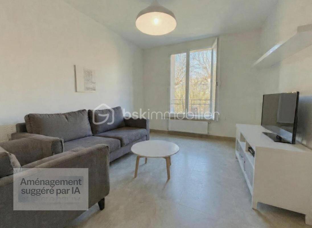 Maison 4 pièces 71 m² · à Le Blanc-Mesnil · 70,6 m² · 242 000 €