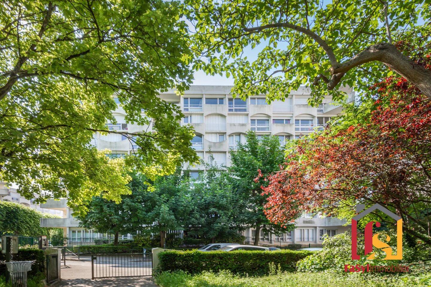 Appartement 4 pièces 77 m² · à Chelles · 76,8 m² · 239 000 €