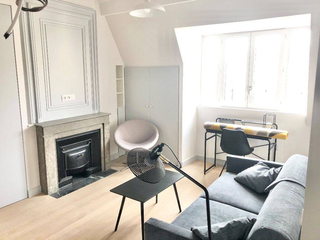 Appartement 2 pièces 37 m² · à Lyon 6ème Arrondissement · 36,6 m² · 942 €