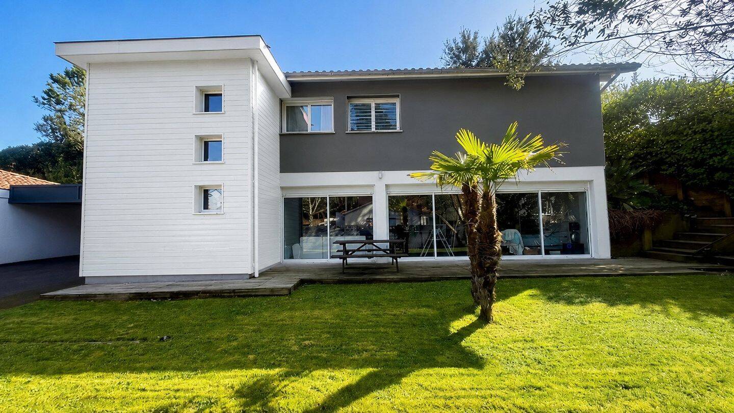Maison 5 pièces 157 m² · à Labenne · 157 m² · 686 400 €