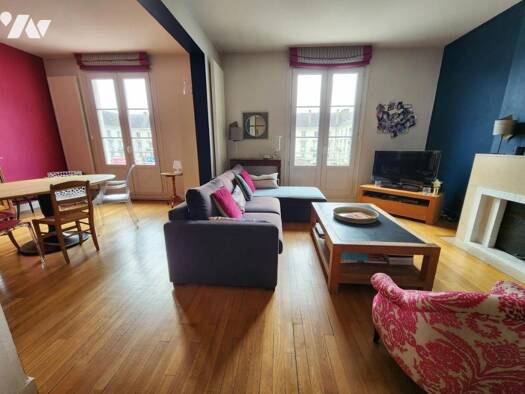 Appartement à vendre 398 500 € 4 pièces 2 chambres 95 m² Étage 2/4 Tours 37000
