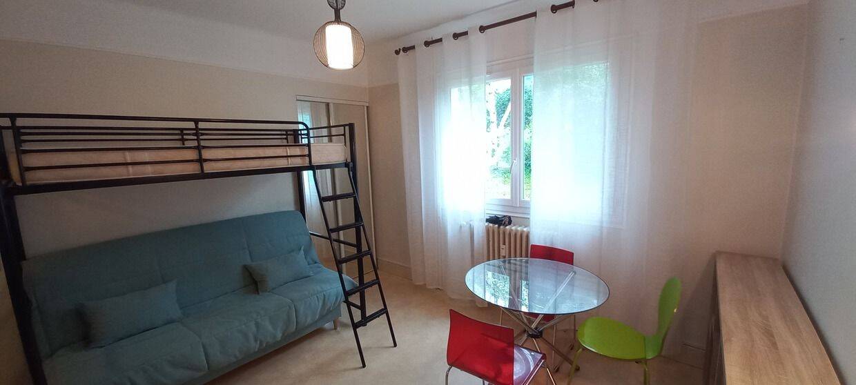 Appartement 1 pièce 21 m² · à Chambéry · 20,8 m² · 520 €