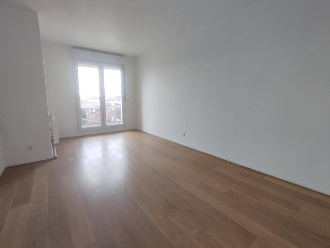 Appartement 2 pièces 42 m² · à Compiègne · 41,7 m² · 755 €