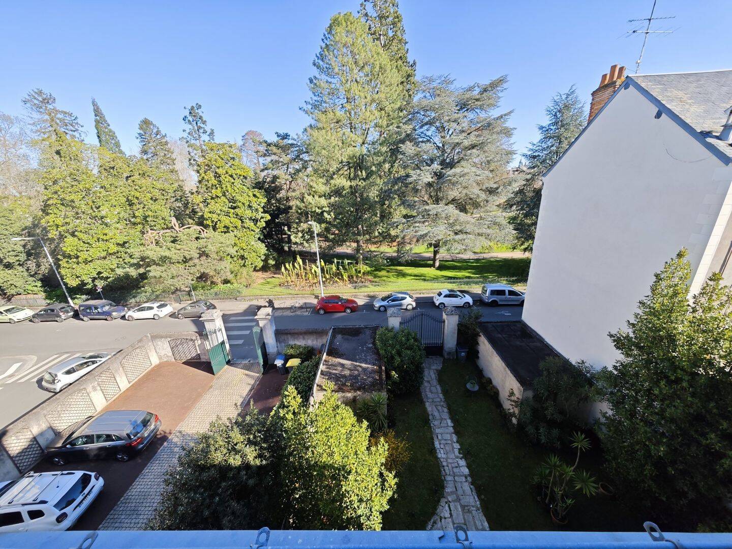 Appartement 3 pièces 75 m² · à Tours · 74,9 m² · 275 600 €