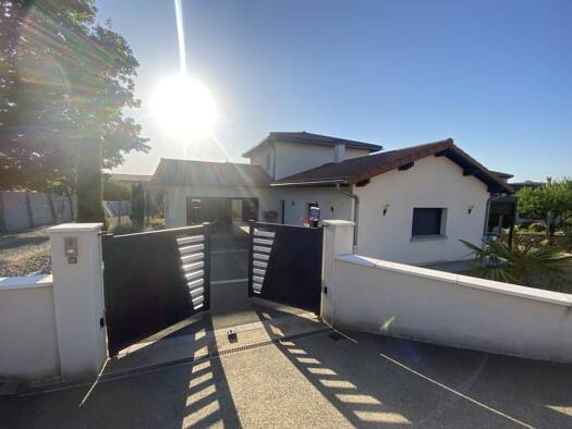 Villa à vendre - Première occupation 400 000 € 4 pièces 3 chambres 115 m² 500 m² de terrain Vindry-sur-Turdine 69490