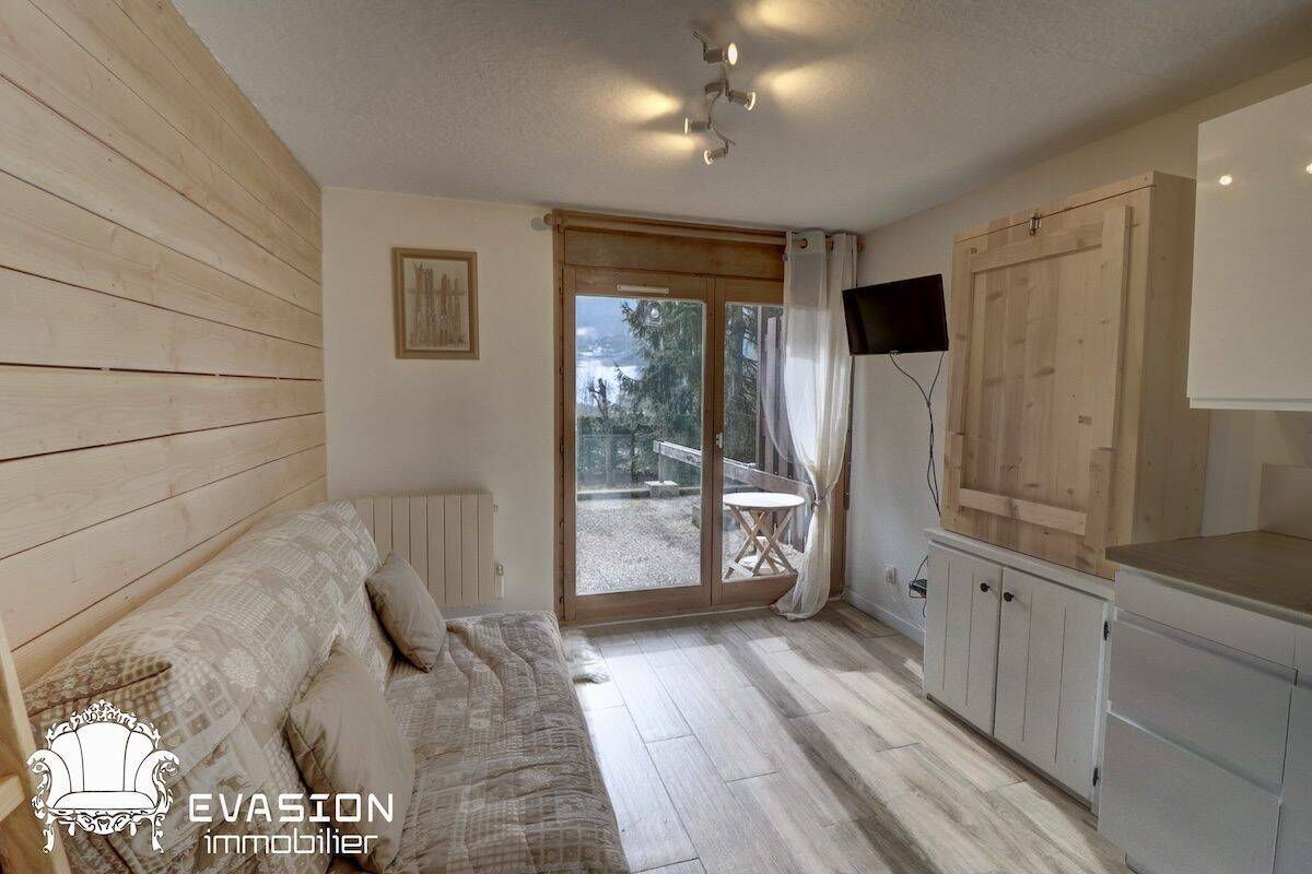 Appartement 1 pièce 17 m² · à Demi-Quartier · 16,5 m² · 660 €/mois