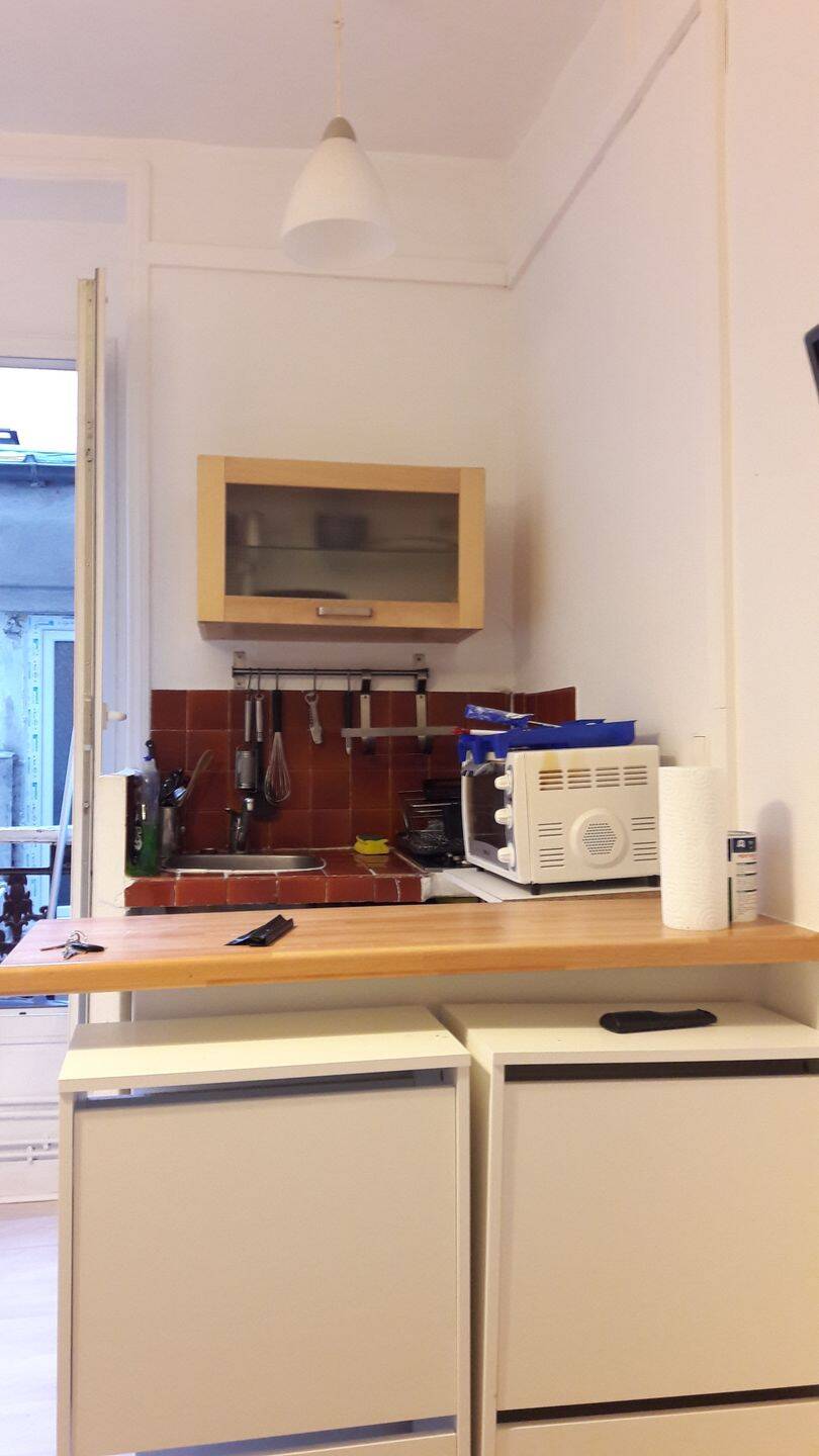 Appartement 1 pièce 15 m² · à Paris 17ème Arrondissement · 14,7 m² · 640 €