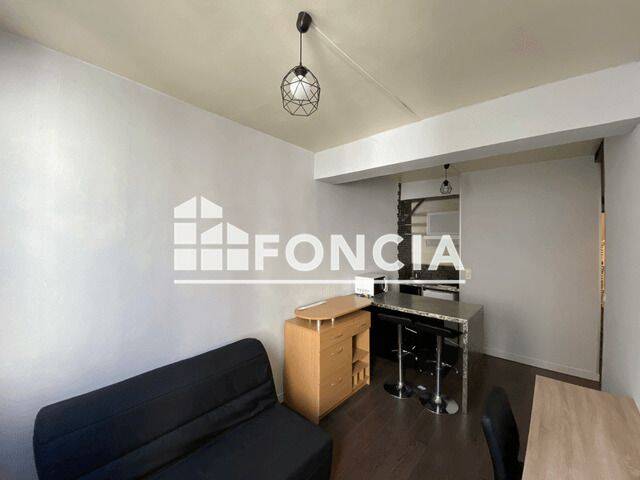 Appartement 1 pièce 23 m² · à Orléans · 22,6 m² · 476 €/mois