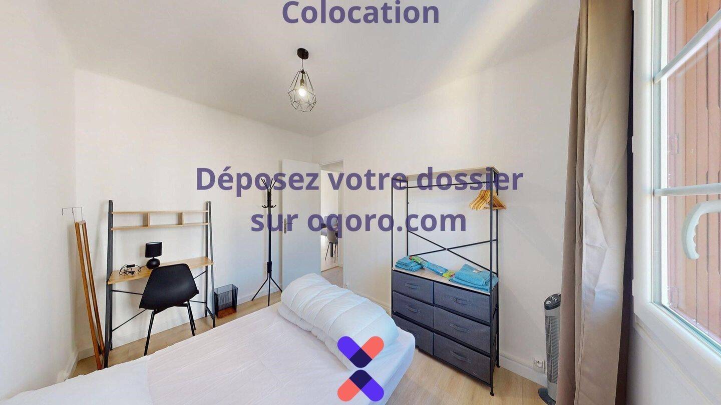 4 pièces 70 m² · à Toulon · 69,5 m² · 430 €
