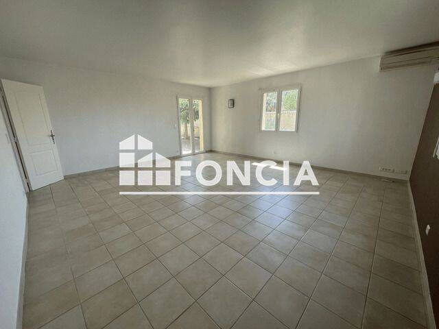 Maison 4 pièces 97 m² · à Ornaisons · 97 m² · 1 095 €