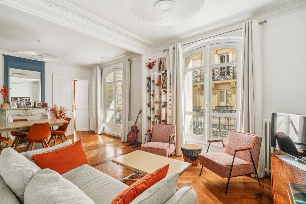 Appartement 4 pièces 81 m² · à Paris 17ème Arrondissement · 81,3 m² · 980 000 €