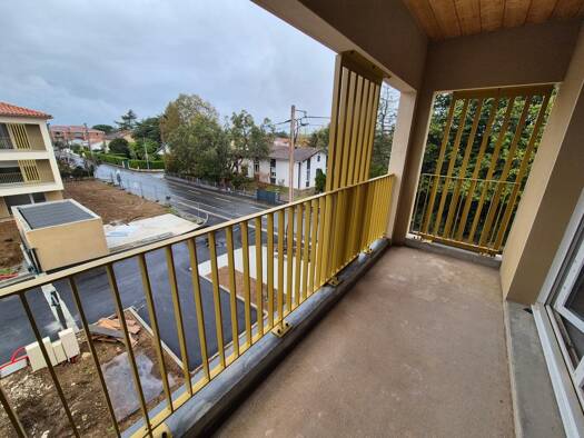 Appartement à louer 760 € 4 pièces 3 chambres 86 m² 2ème étage Rayssac Albi 81000