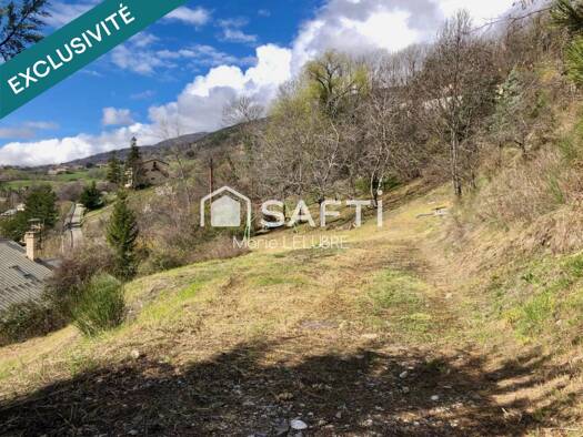 Terrain constructible viabilisé à vendre 225 000 € 2 879 m² de terrain Châteauroux-les-Alpes 05380