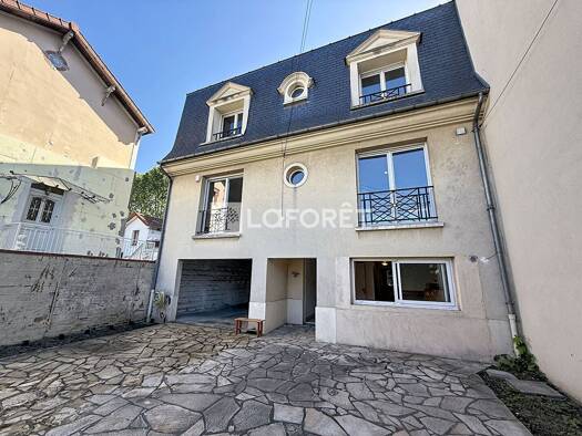 Maison à vendre 615 000 € 14 pièces 6 chambres 215 m² 227 m² de terrain Canal-Zone Industrielle Les Pavillons-sous-Bois 93320