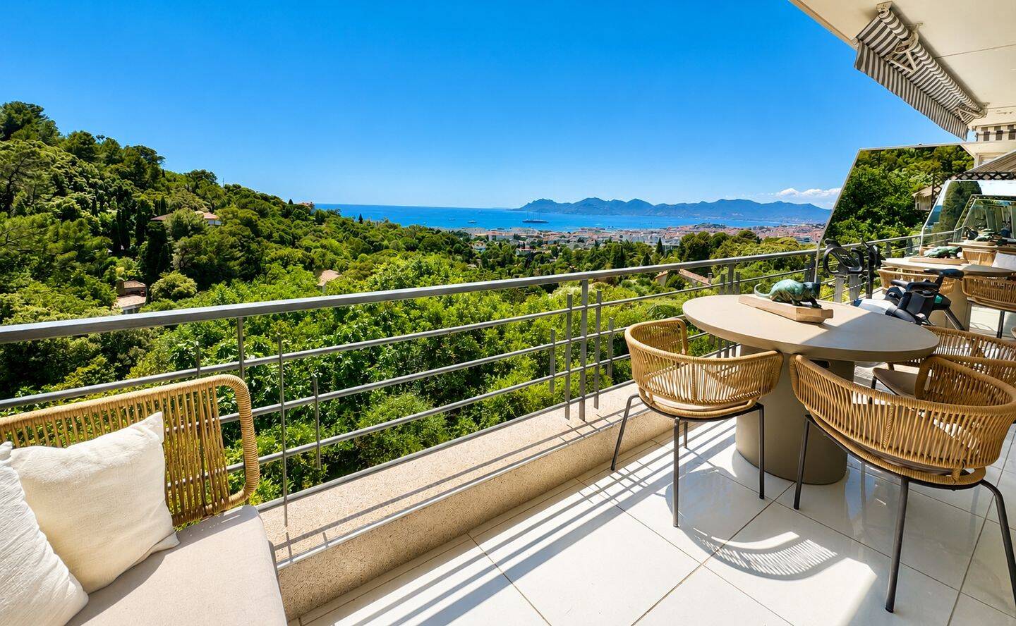 Appartement 2 pièces 31 m² · à Cannes · 30,8 m² · 339 000 €