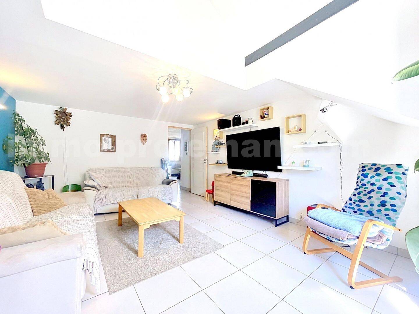 Appartement 4 pièces 115 m² · à Saint-Jeoire · 114,5 m² · 239 000 €