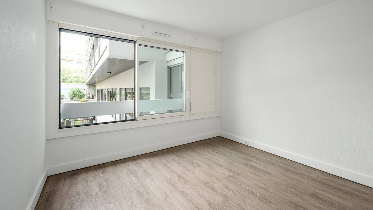 Appartement 2 pièces 44 m² · à Paris 15ème Arrondissement · 44 m² · 2 150 €