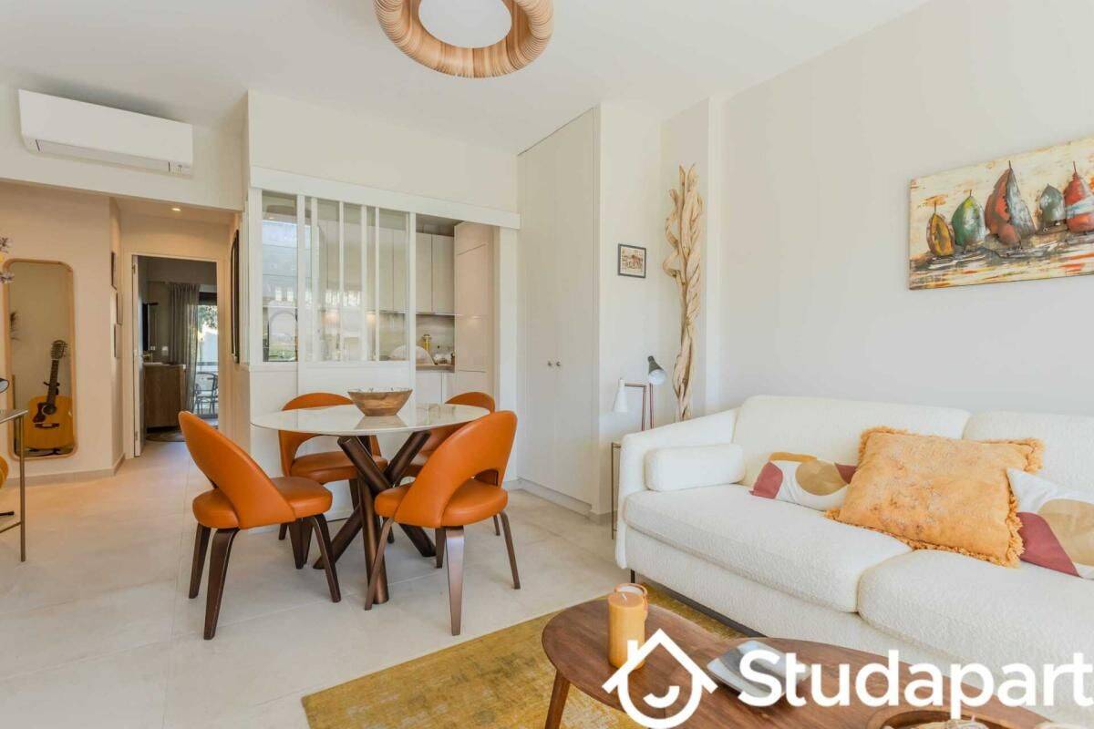 Appartement 1 pièce 52 m² · à Antibes · 52 m² · 1 500 €
