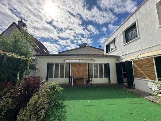 Local commercial à louer 1 290 € 78 m² de surface de vente Plant Champigny-sur-Marne 94500