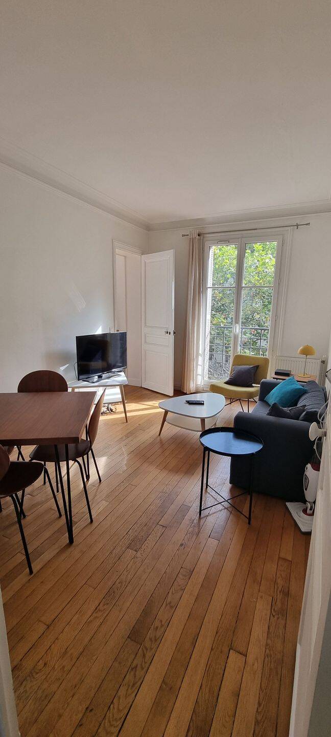 Appartement 3 pièces 49 m² · à Paris 19ème Arrondissement · 49,5 m² · 1 645 €/mois