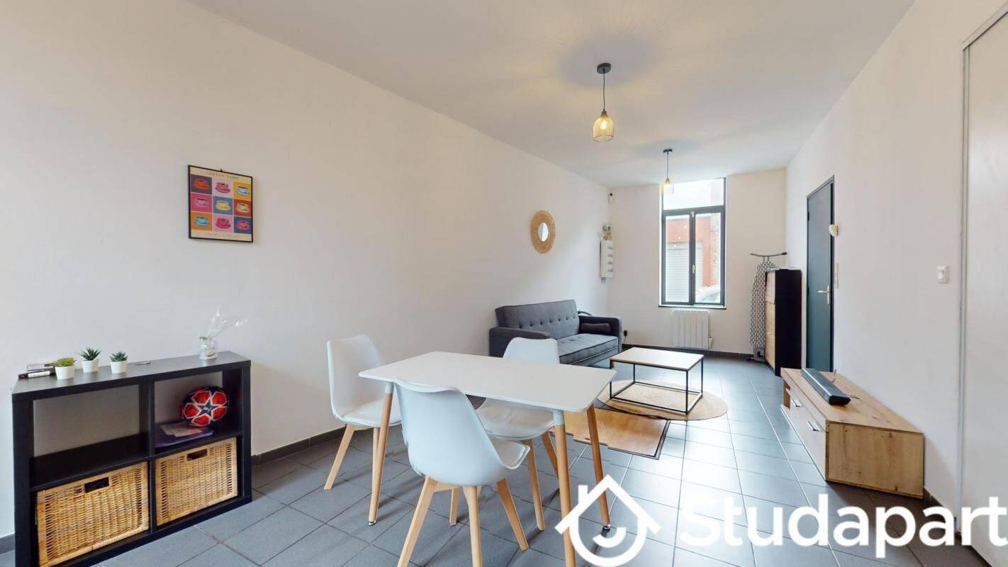 1 pièce 11 m² · à Roubaix · 11 m² · 400 €
