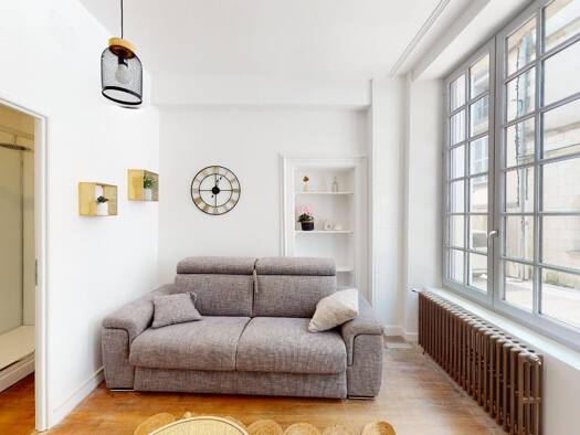 Appartement à louer - logement étudiant 500 € 1 pièce 18 m² Étage 1/3 Trois Quartiers-Centre Ville Poitiers 86000