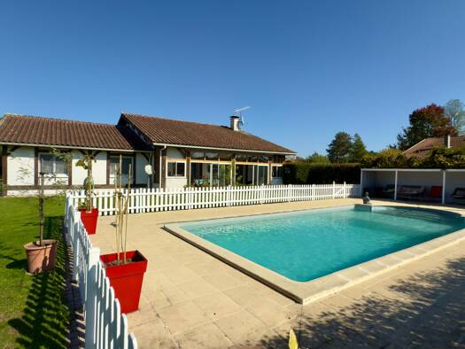 Maison à vendre - Première occupation 595 000 € 6 pièces 4 chambres 210 m² 2 287 m² de terrain Lit-et-Mixe 40170