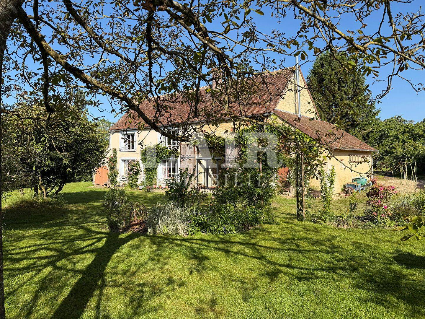 Maison 7 pièces 188 m² · à Mortagne-au-Perche · 188 m² · 395 000 €