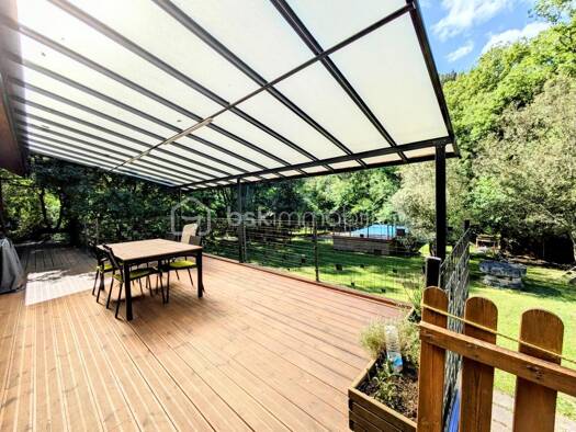 Maison à vendre 340 000 € 5 pièces 3 chambres 130 m² 1 927 m² de terrain Entrecasteaux 83570