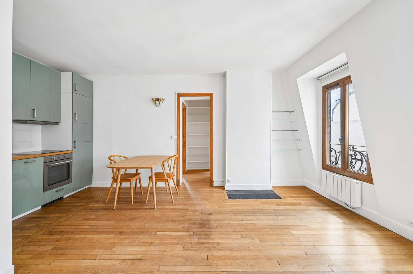 Appartement 3 pièces 43 m² · à Paris 5ème Arrondissement · 43,3 m² · 1 636 €/mois
