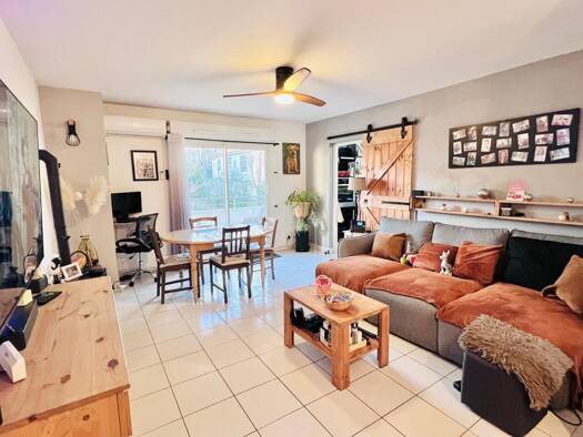 Appartement à vendre 195 000 € 3 pièces 2 chambres 64 m² Étage 1/3 Verduron Marseille 15ème arrondissement 13015