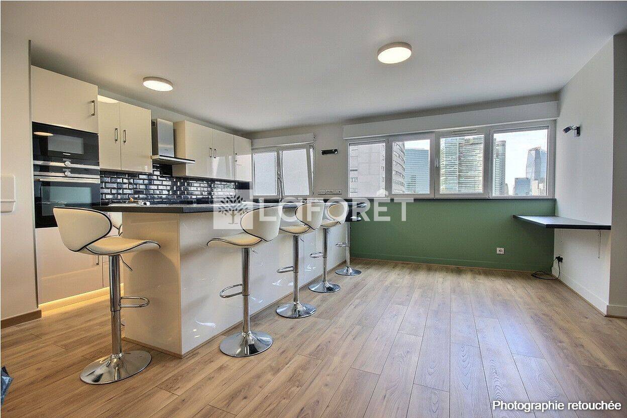 Appartement 4 pièces 96 m² · à Courbevoie · 95,6 m² · 490 000 €