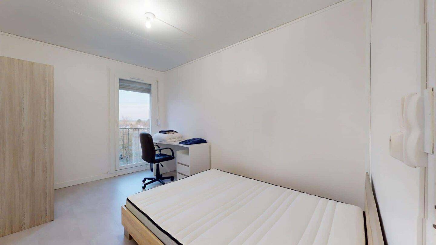 Appartement 1 pièce 15 m² · à Amiens · 15 m² · 382 €