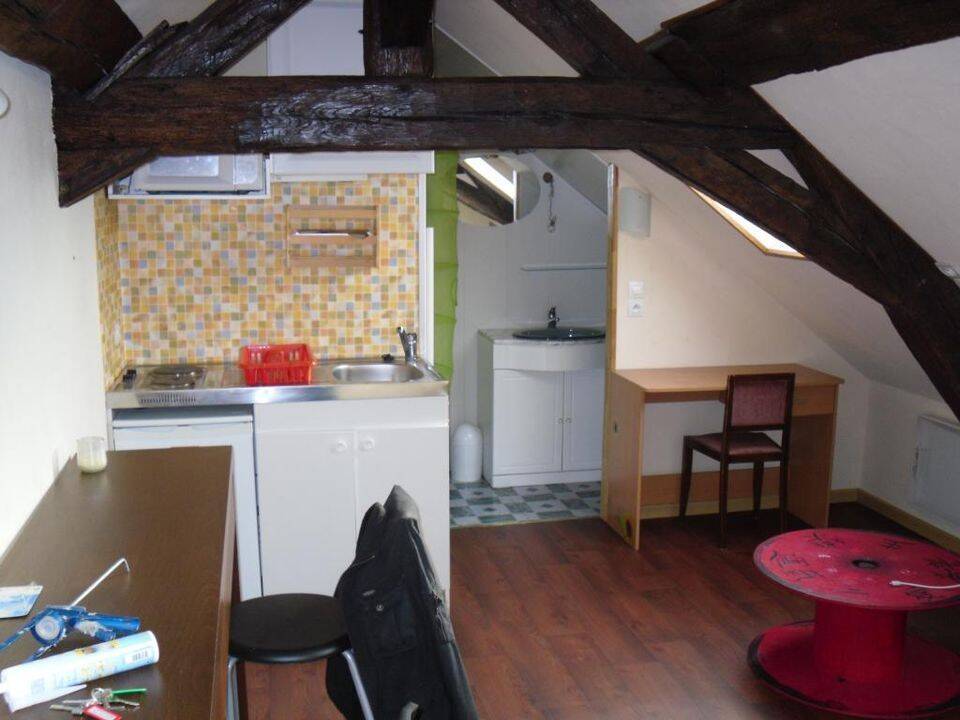 Appartement 1 pièce 15 m² · à Orléans · 15 m² · 480 €